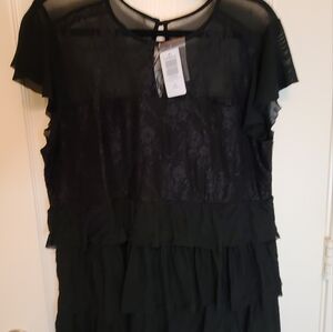 Black Torrid top size 1X (14-16)